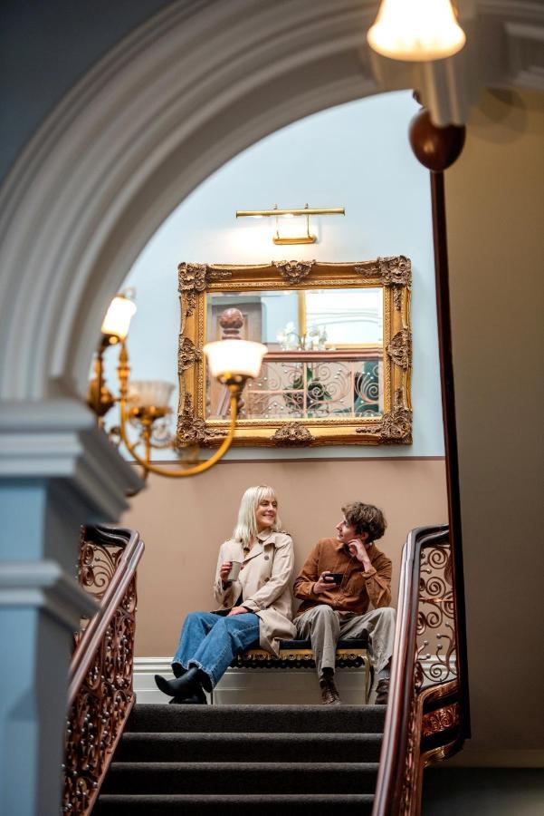 Bull And Mouth Hotel Maryborough Victoria Buitenkant foto