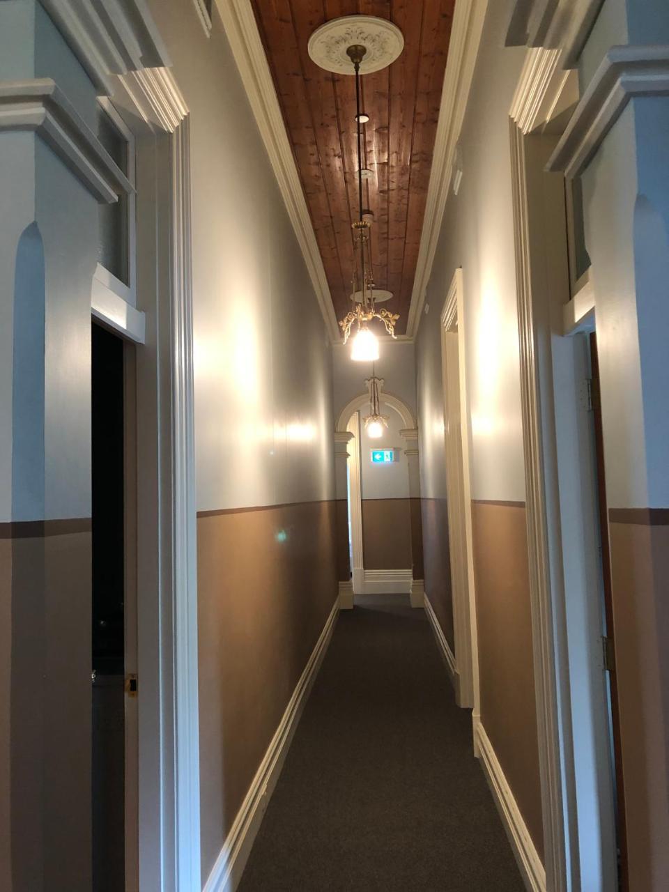 Bull And Mouth Hotel Maryborough Victoria Buitenkant foto